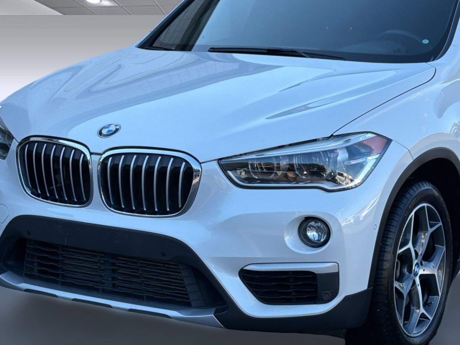 Used 2017 BMW X1 xDrive28i AWD/4WD image 12