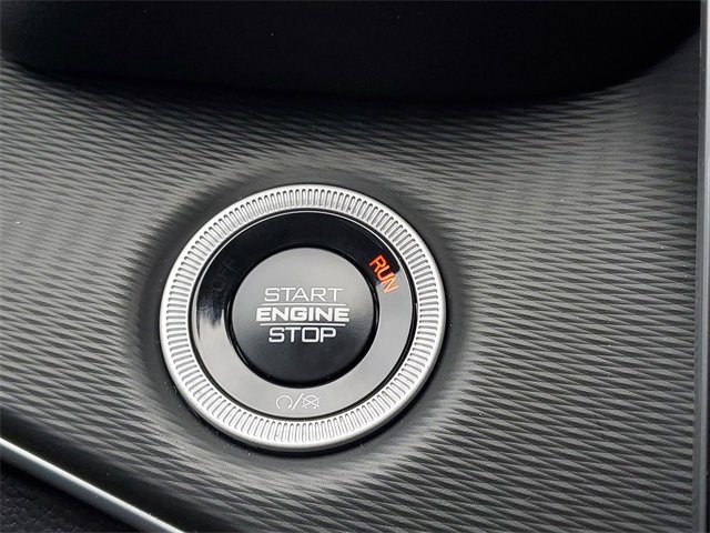 New 2025 Jeep Grand Cherokee L Altitude image 24