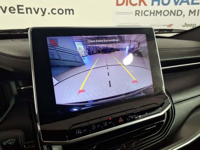 Used 2023 Jeep Compass High Altitude image 29