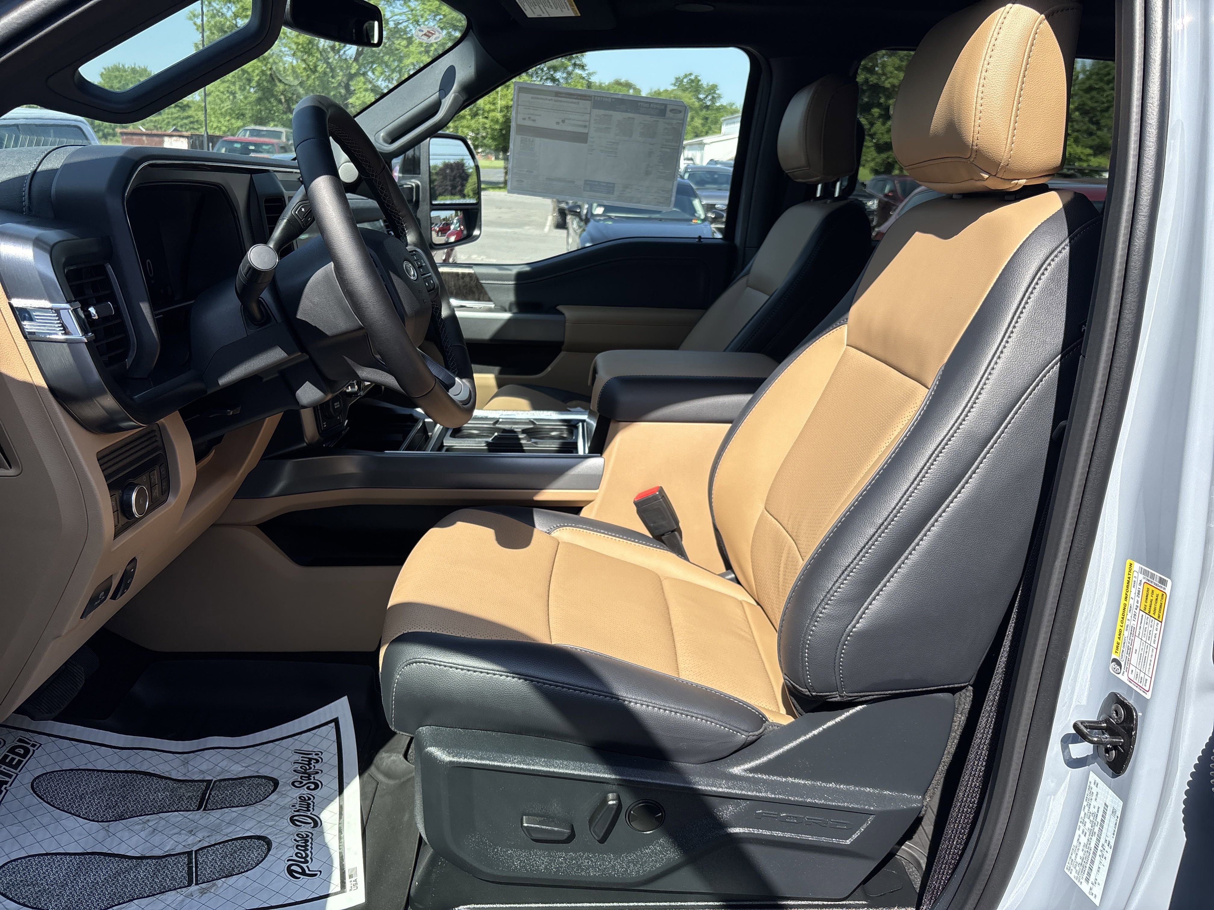 New 2025 Ford F250 Lariat w/ Lariat Ultimate Package image 12