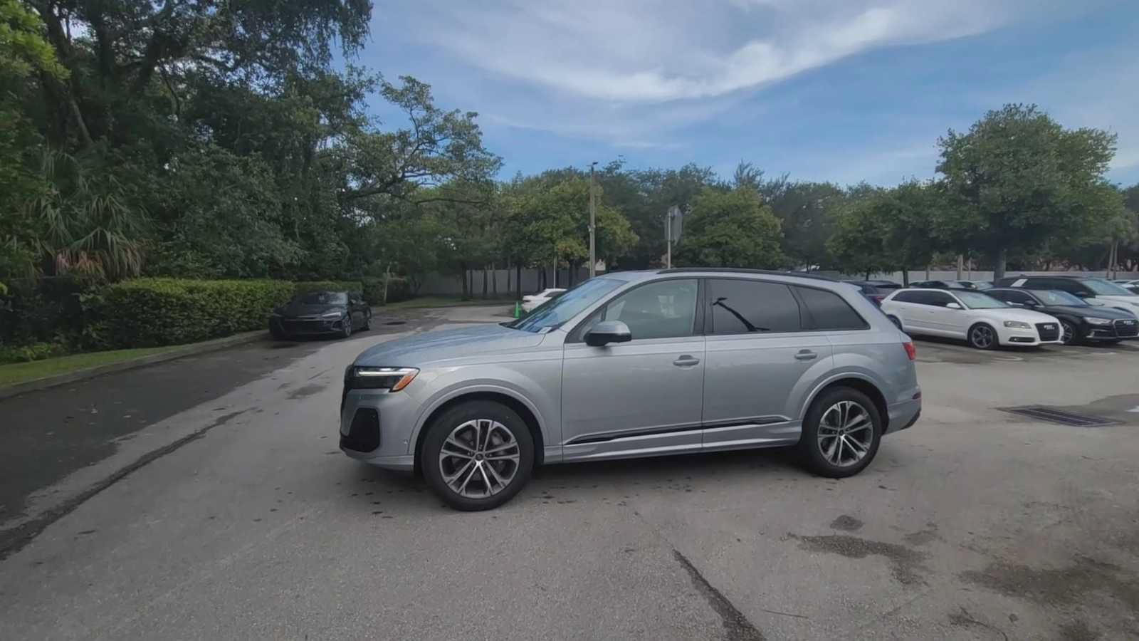 New 2026 Audi Q7 2.0T Premium AWD/4WD image 4