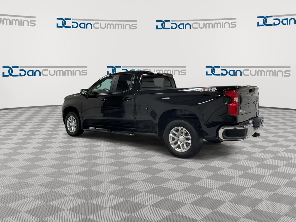 Used 2025 Chevrolet Silverado 1500 LT AWD/4WD image 6