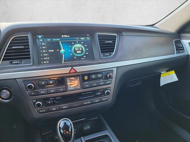 Used 2015 Hyundai Genesis 3.8 w/ Option Group 04 image 21
