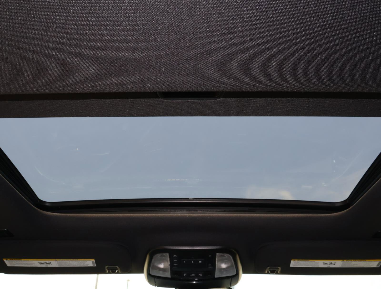 Used 2025 Dodge Durango R/T AWD/4WD image 12