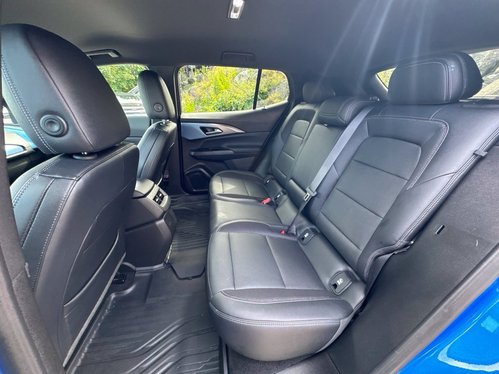Used 2024 Chevrolet Equinox EV LT FWD image 18