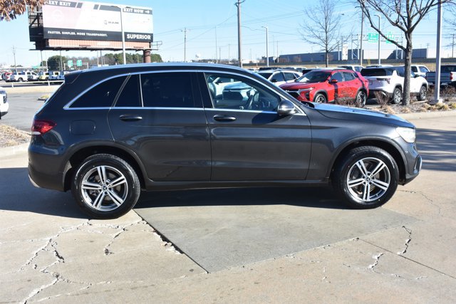 Used 2020 Mercedes-Benz GLC 300 4MATIC image 4
