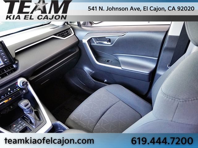 Used 2021 Toyota RAV4 XLE w/ Convenience Package AWD/4WD image 21
