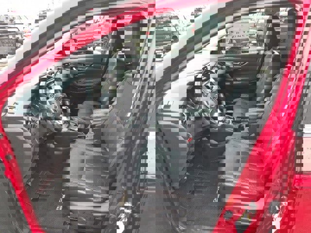 Used 2018 Nissan Rogue Sport SL w/ SL Premium Package image 15