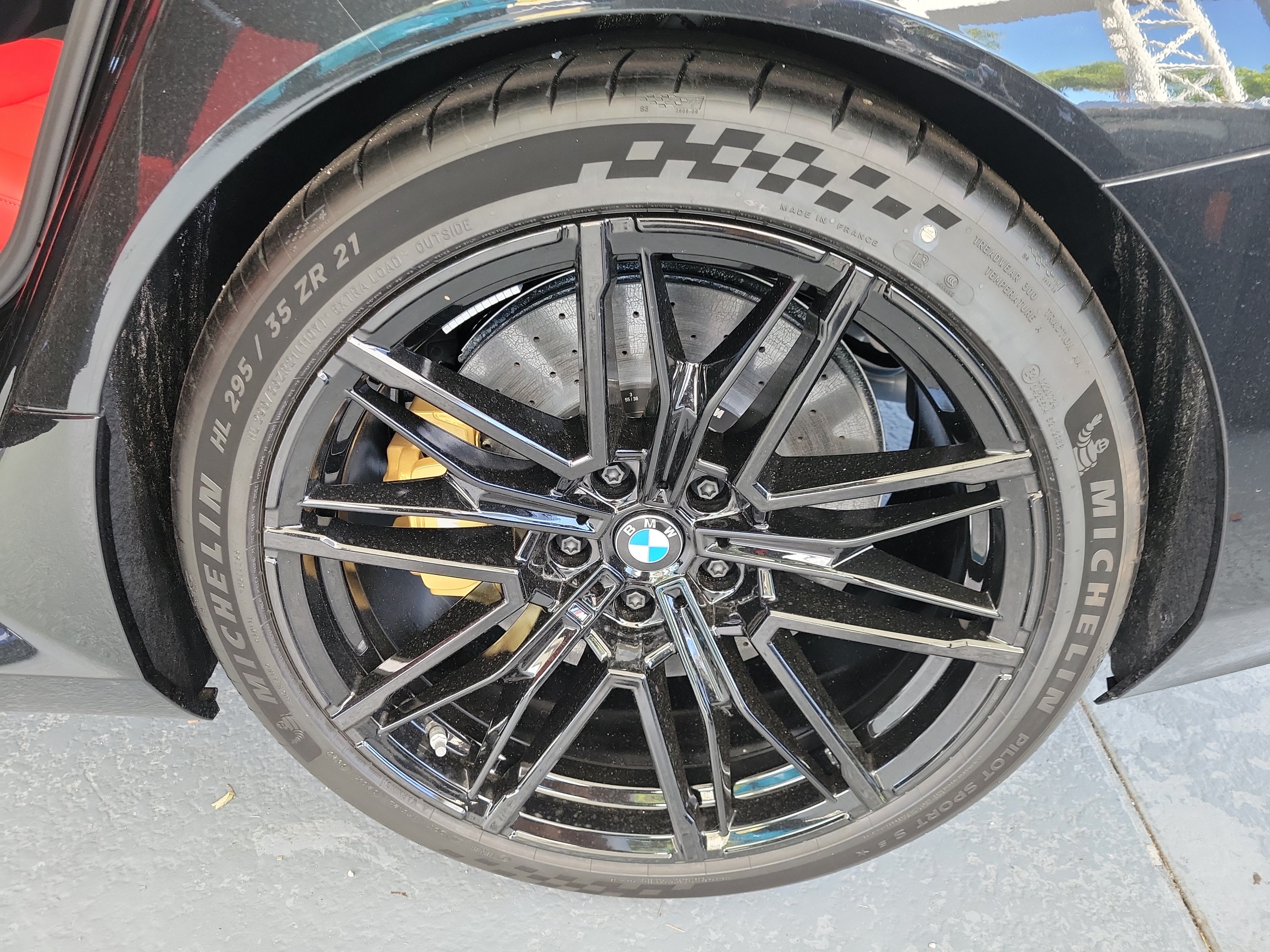New 2027 BMW M5 Touring AWD/4WD image 6