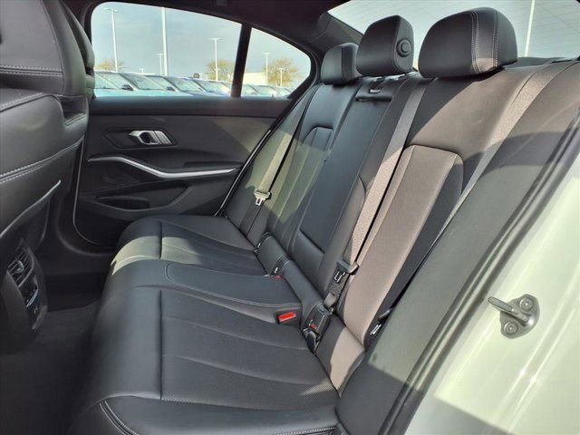 Used 2022 BMW 330i xDrive Sedan w/ Premium Package 2 image 10