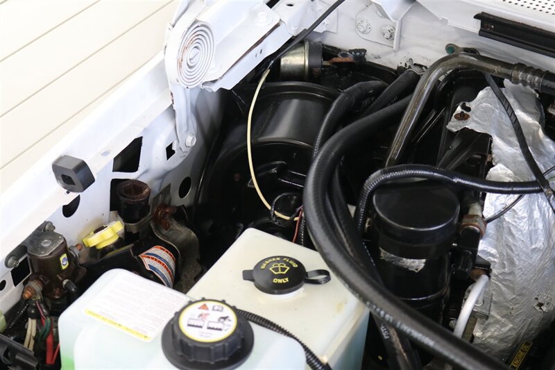 Used 1996 Ford F250 4x4 Regular Cab image 40