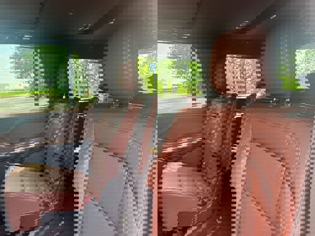 New 2025 Lincoln Navigator Reserve image 14