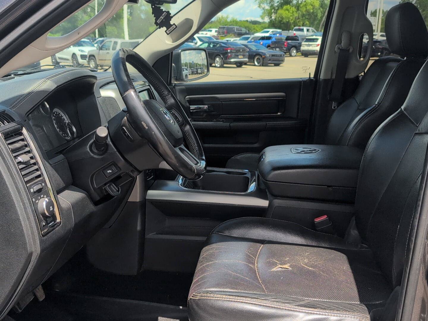 Used 2016 RAM 1500 Sport w/ Convenience Group AWD/4WD image 16