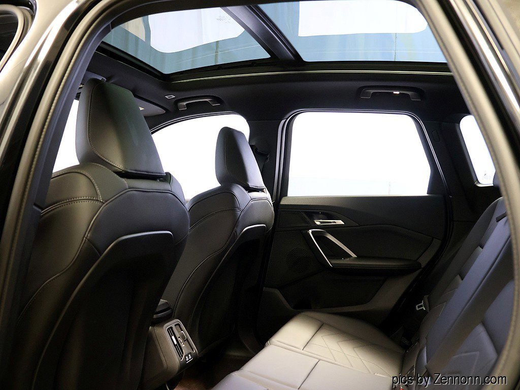 Certified 2025 BMW X1 xDrive28i image 13