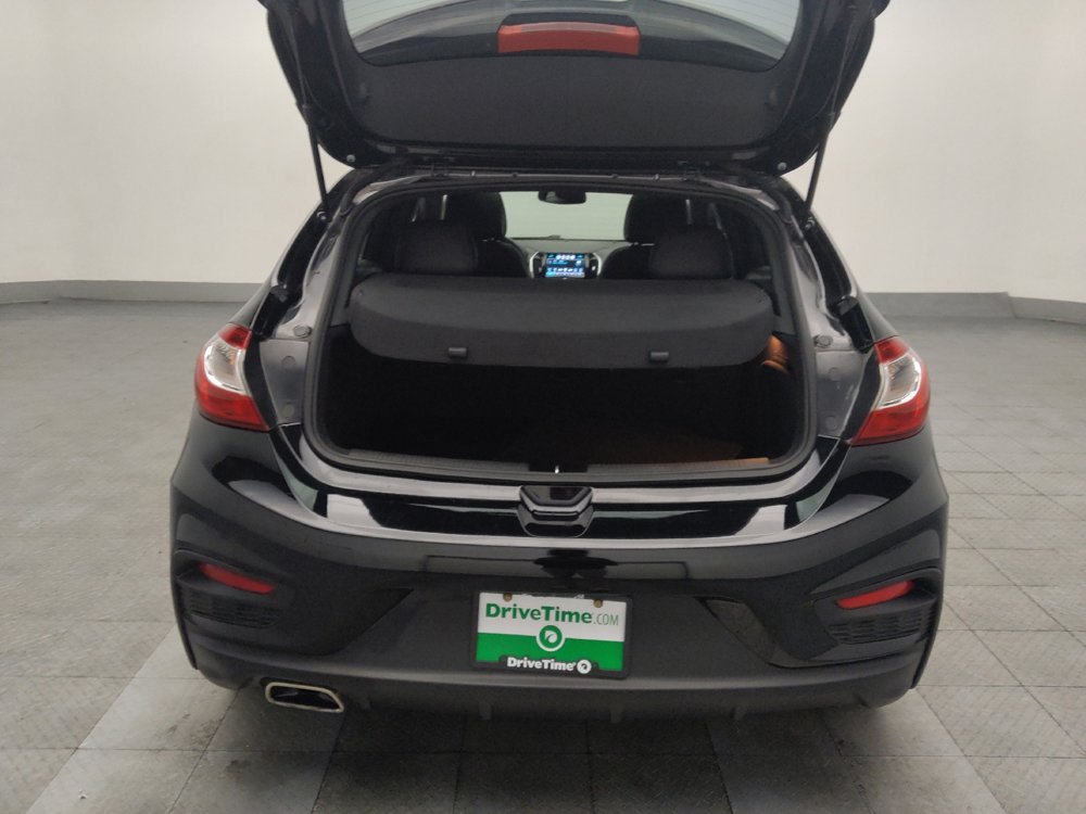 Used 2017 Chevrolet Cruze Premier image 29