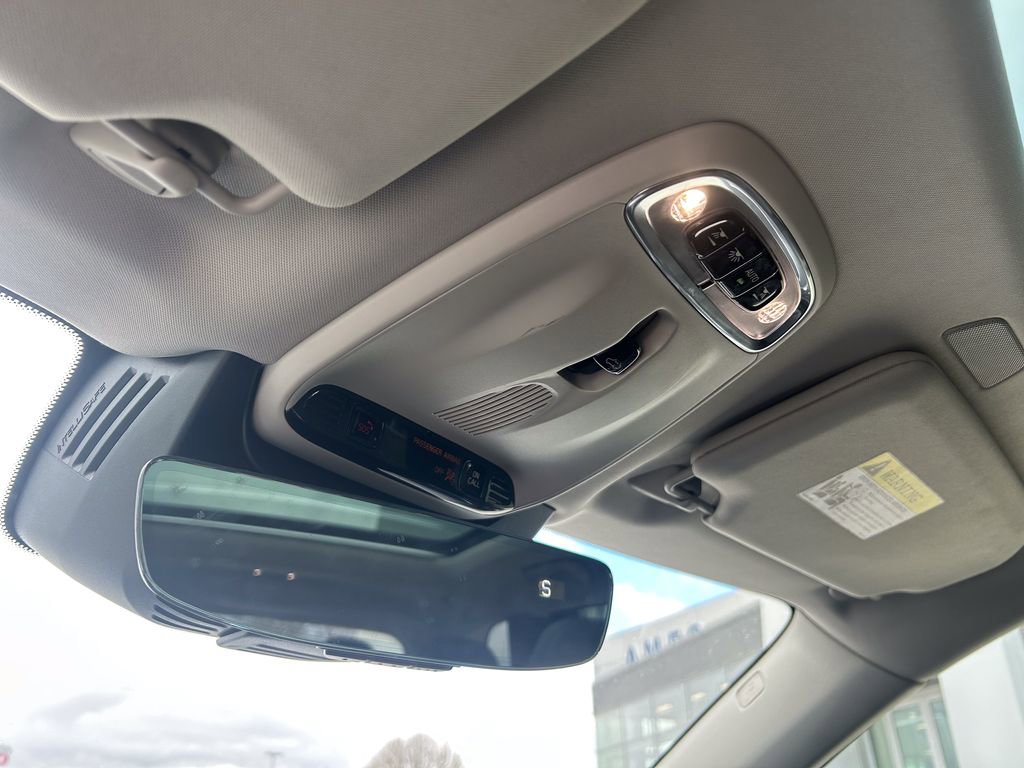 Used 2021 Volvo XC90 T5 Momentum w/ Climate Package image 25