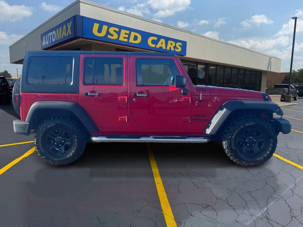 Used 2015 Jeep Wrangler Unlimited Sport w/ Max Tow Package AWD/4WD image 2