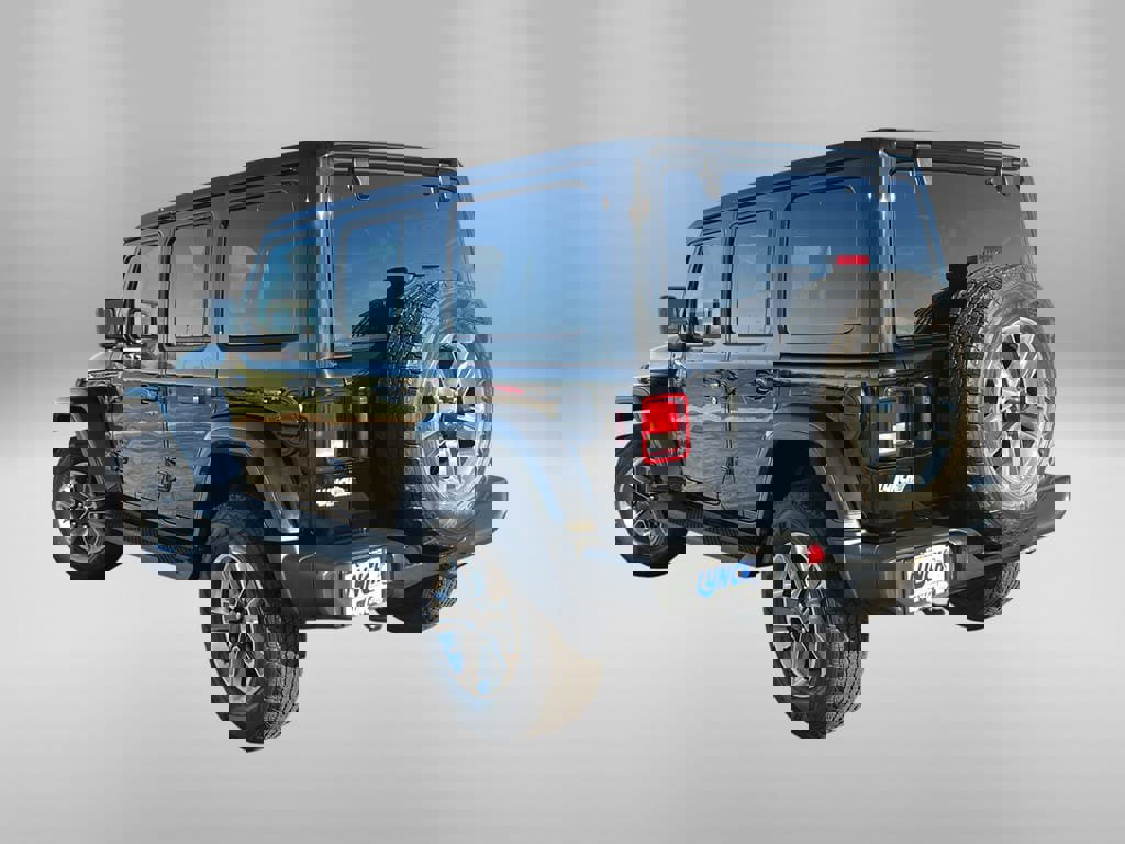 Used 2021 Jeep Wrangler Unlimited Sahara w/ Uconnect 4C Nav & Sound Group image 5