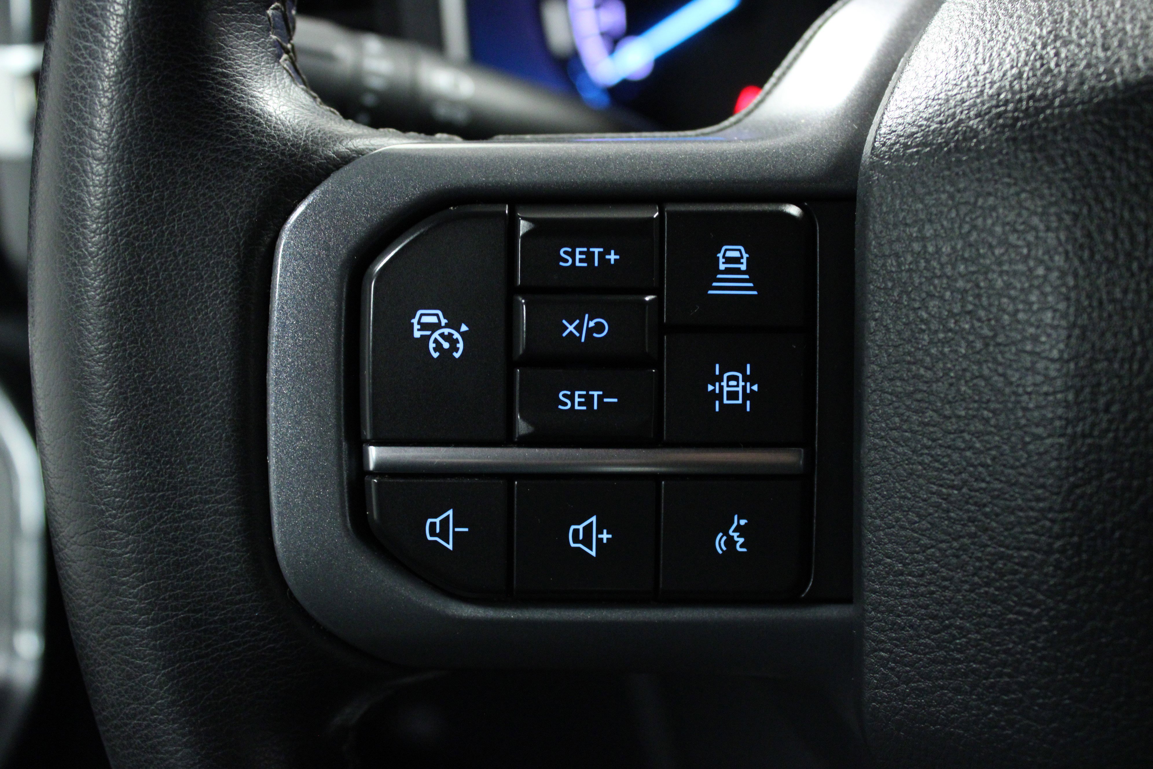 Used 2023 Ford F150 XLT w/ Equipment Group 302A High image 20