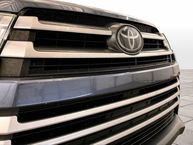 Used 2018 Toyota Highlander XLE AWD/4WD image 31