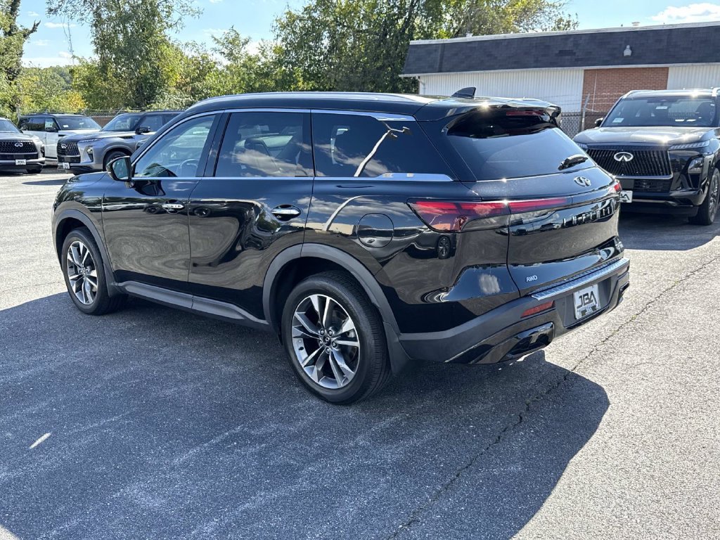Certified 2023 INFINITI QX60 Luxe w/ Performance Audio Package AWD/4WD image 25