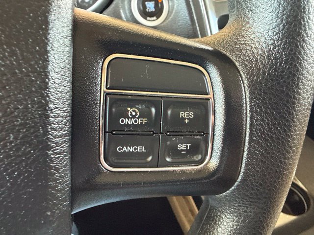 Used 2016 Dodge Journey SXT FWD image 17