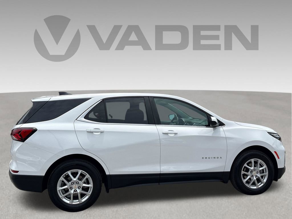 Used 2024 Chevrolet Equinox LT FWD image 27