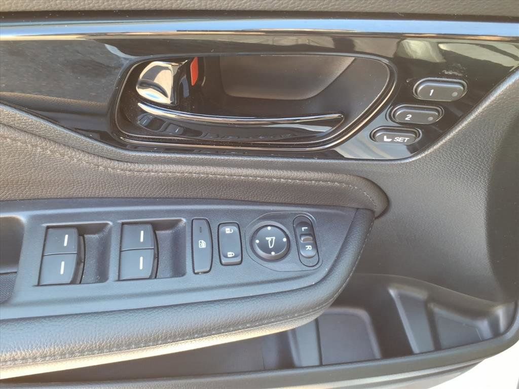 Used 2023 Honda Odyssey Touring image 21