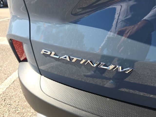 Used 2026 Ford Escape Platinum w/ Premium Technology Package AWD/4WD image 5