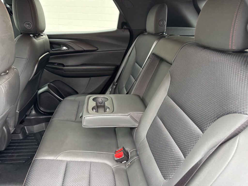 Used 2022 Chevrolet TrailBlazer RS FWD image 13