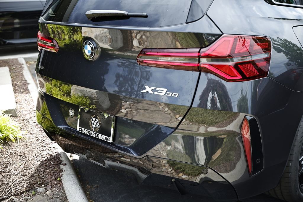 New 2026 BMW X3 xDrive30 w/ Premium Package AWD/4WD image 5