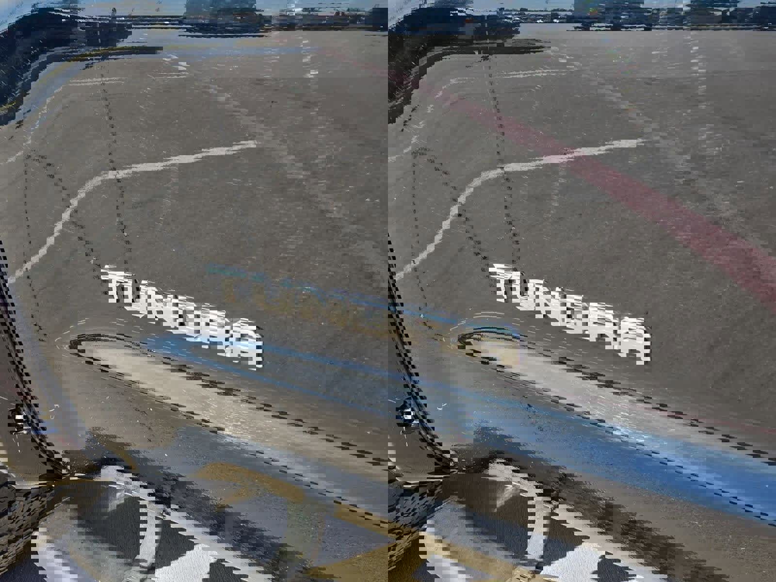 Used 2016 Toyota Tundra SR5 image 12