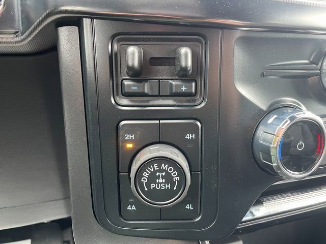 New 2025 Ford F150 Lariat w/ Equipment Group 501A Mid image 32