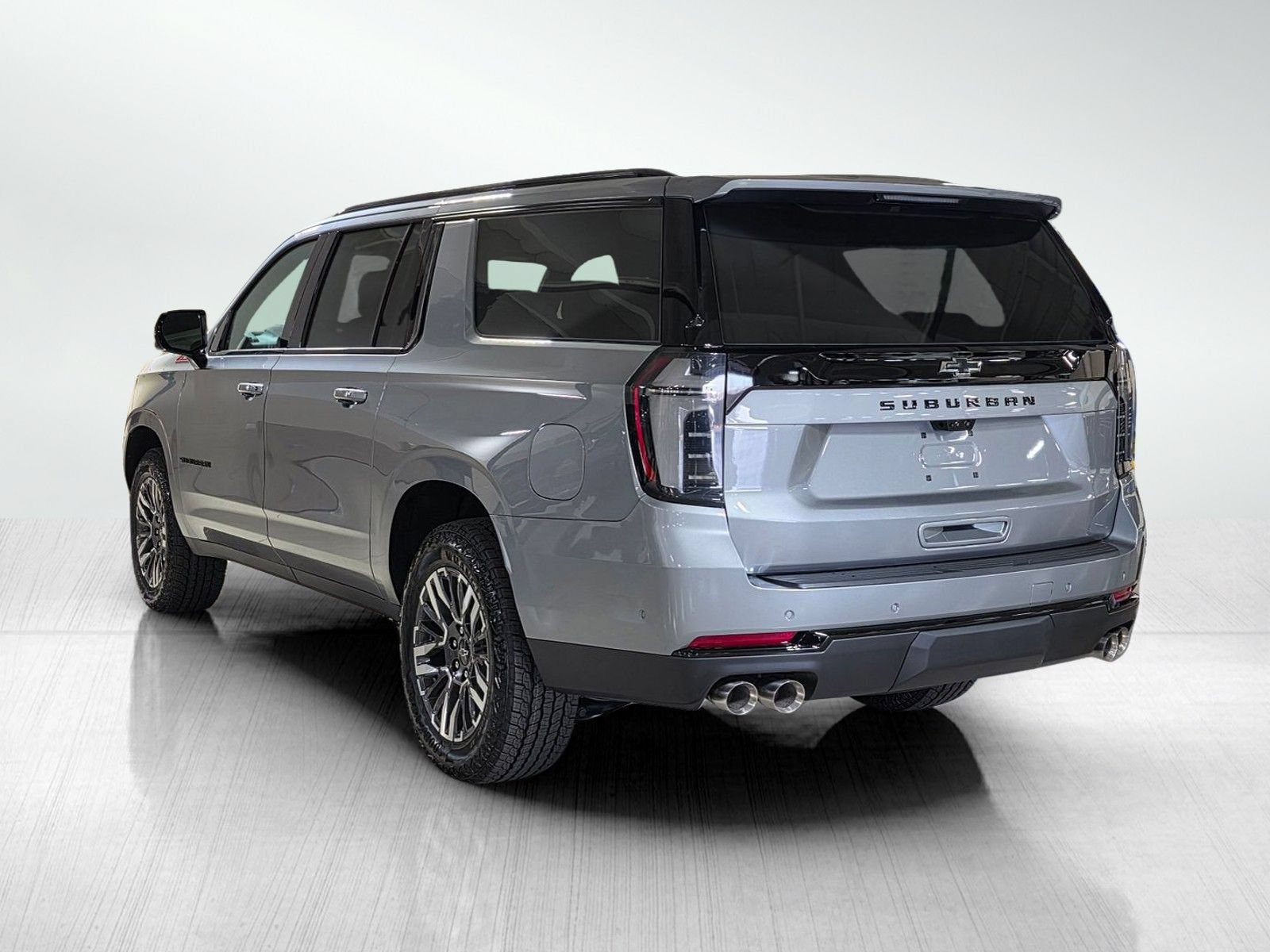 New 2026 Chevrolet Suburban Z71 w/ Z71 Off-Road Package AWD/4WD image 5