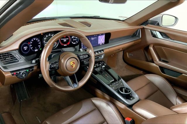 Certified 2021 Porsche 911 Carrera image 4