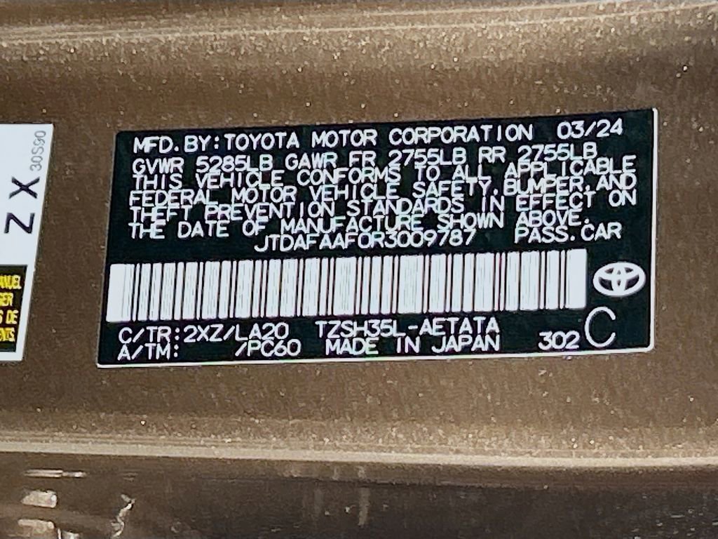 Used 2024 Toyota Crown Platinum AWD/4WD image 31