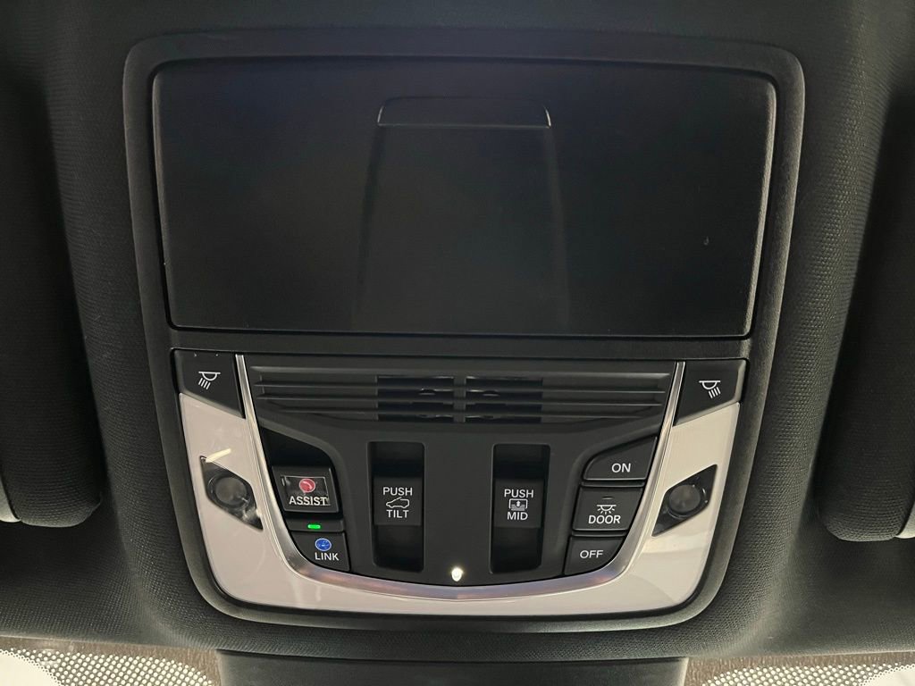 Certified 2023 Acura MDX A-Spec image 9