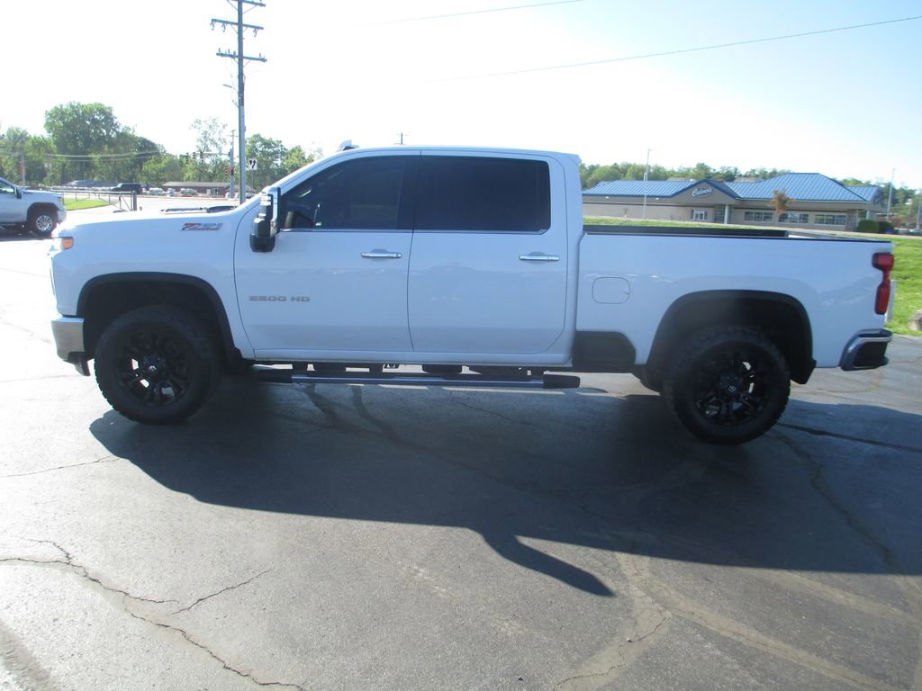 Used 2020 Chevrolet Silverado 2500 LTZ w/ LTZ Premium Package AWD/4WD image 9