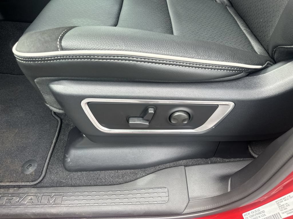 New 2027 RAM 1500 Laramie w/ Night Edition AWD/4WD image 18