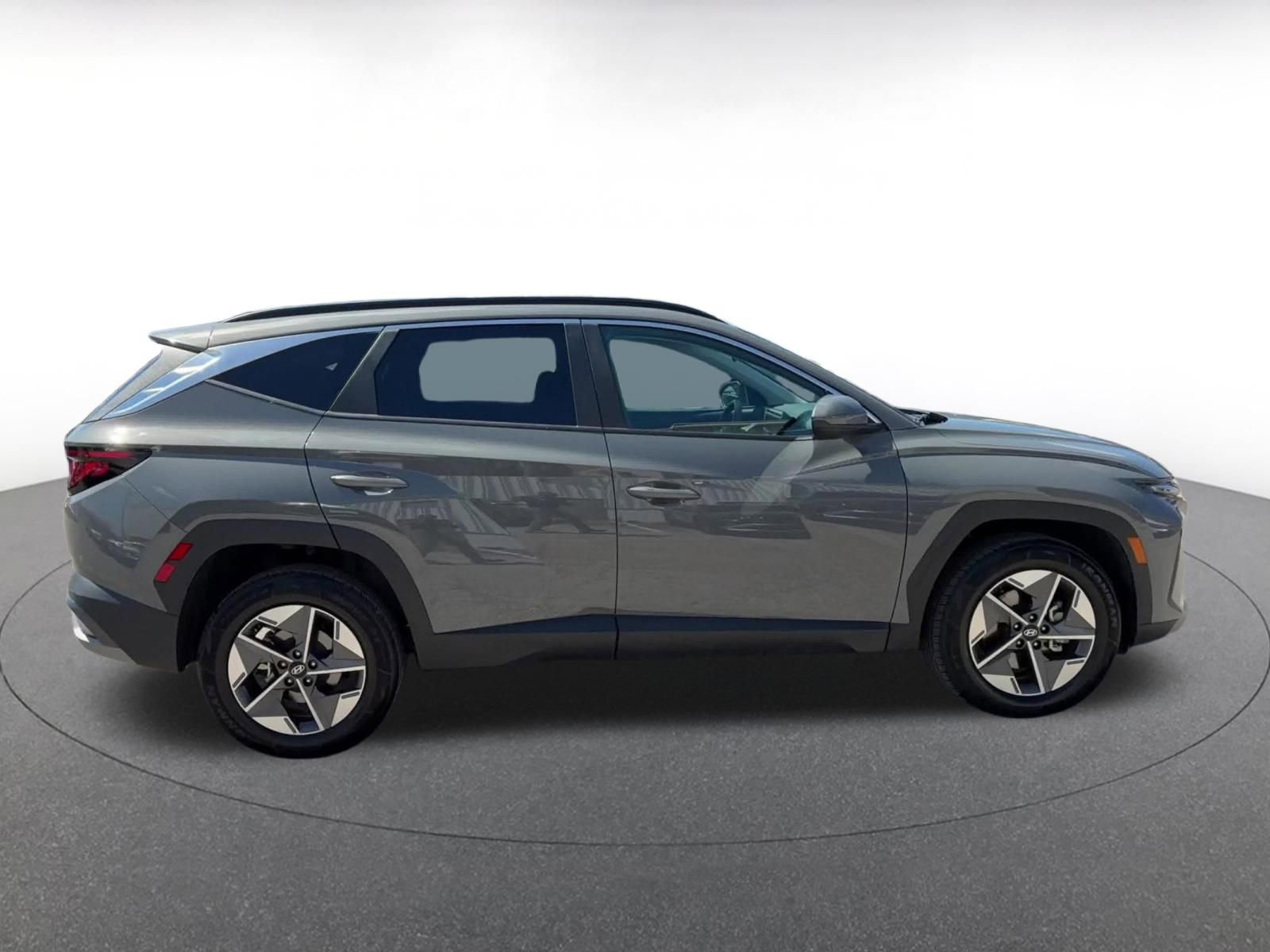 Used 2025 Hyundai Tucson SEL image 16