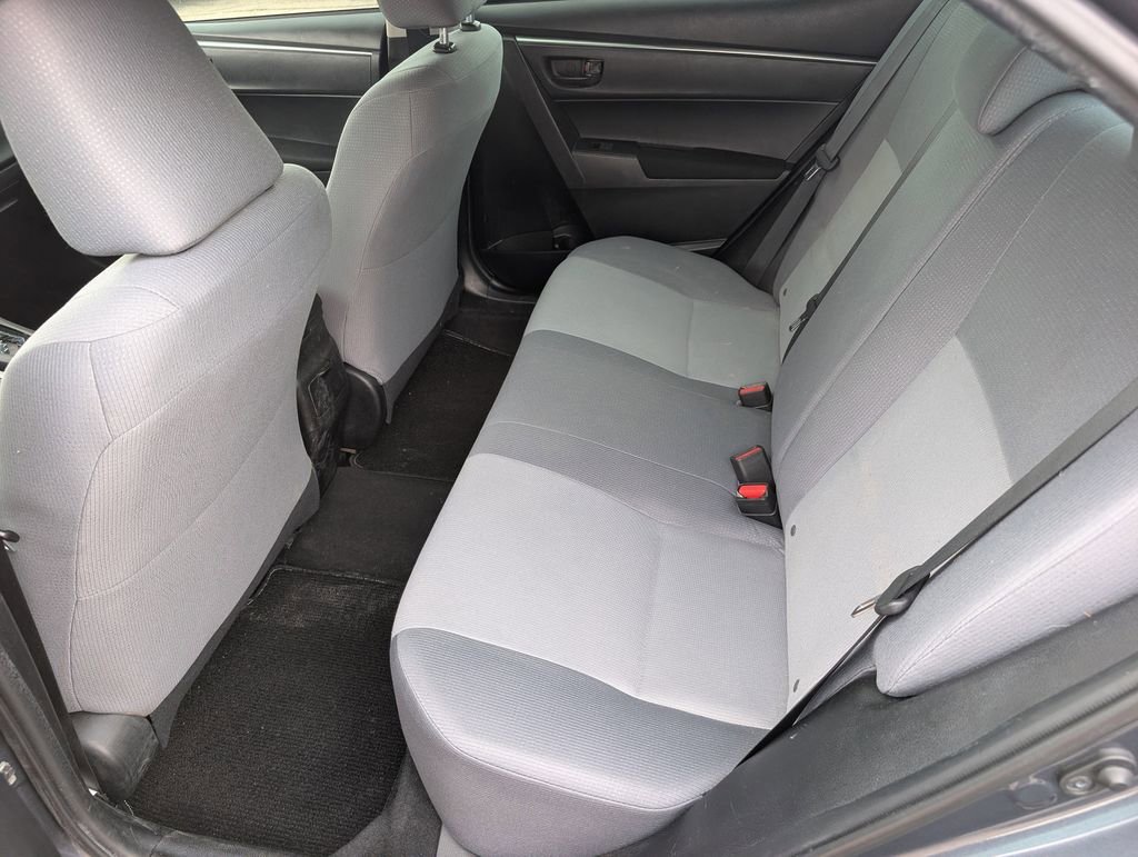 Used 2016 Toyota Corolla L image 21