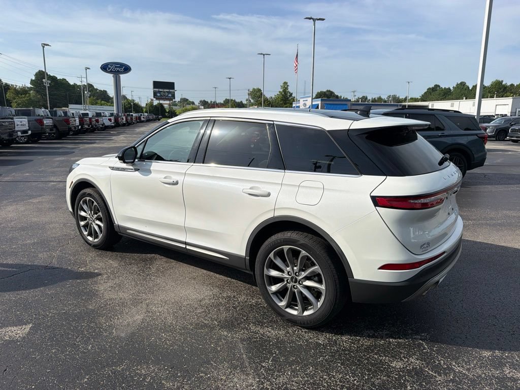 Used 2020 Lincoln Corsair FWD w/ Premium Package image 4