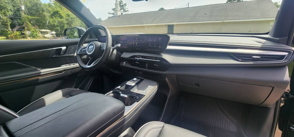 Used 2026 Buick Enclave Avenir w/ Super Cruise Package FWD image 26