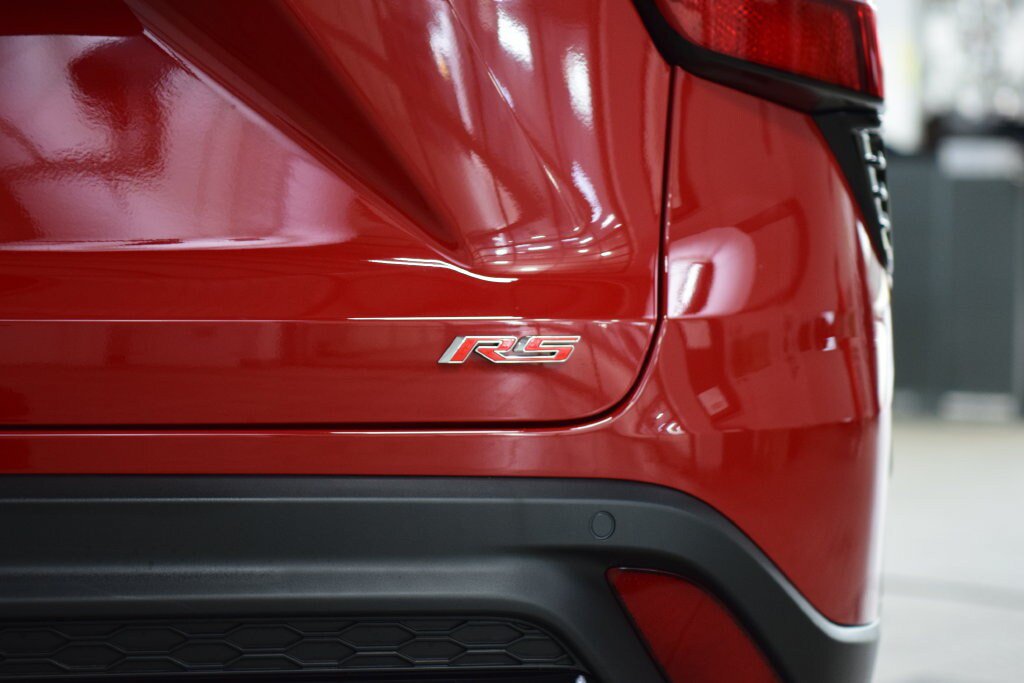 New 2026 Chevrolet Trax RS w/ Sunroof Package FWD image 23
