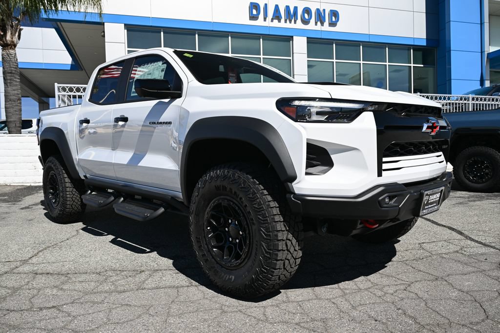 New 2026 Chevrolet Colorado ZR2 w/ ZR2 Bison Edition