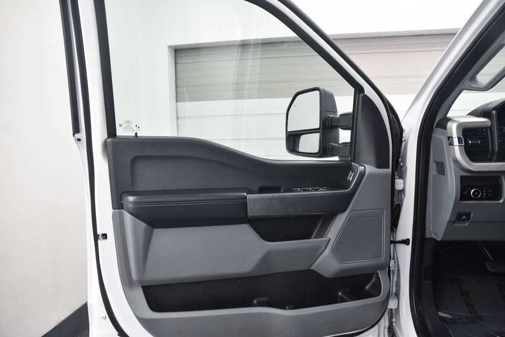 Used 2024 Ford F250 XLT image 8