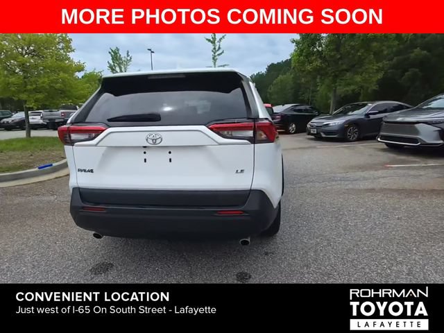 Used 2024 Toyota RAV4 LE FWD image 2