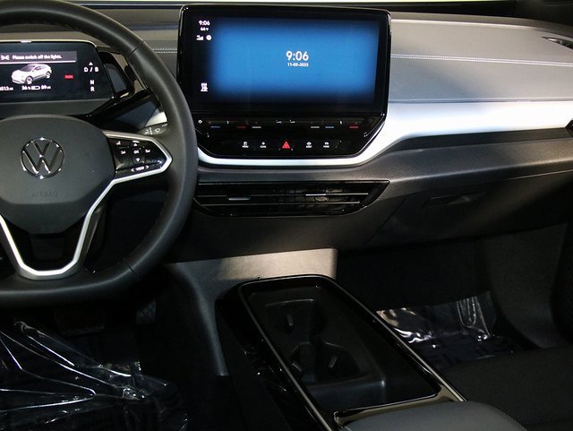 Used 2023 Volkswagen ID.4 Pro S image 16
