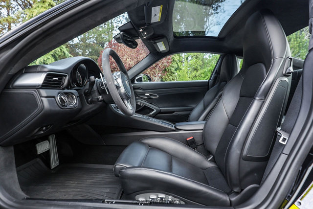 Used 2014 Porsche 911 Turbo S AWD/4WD image 58