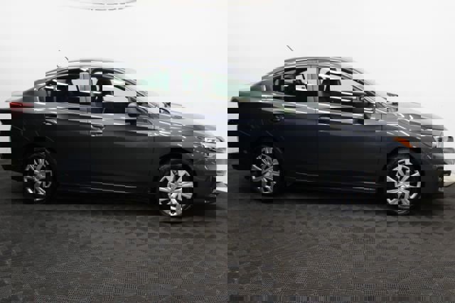 Used 2019 Subaru Impreza 2.0i image 4